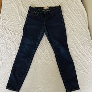 Gap True Skinny jeans